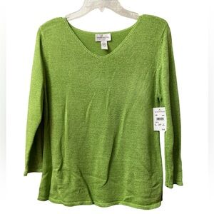 Sarah Arizona NWT Large Green Knit  V-Neck Top